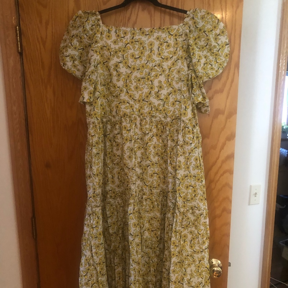 NWT Rhode Aurora Dress -Yellow Ditzy -Size Large